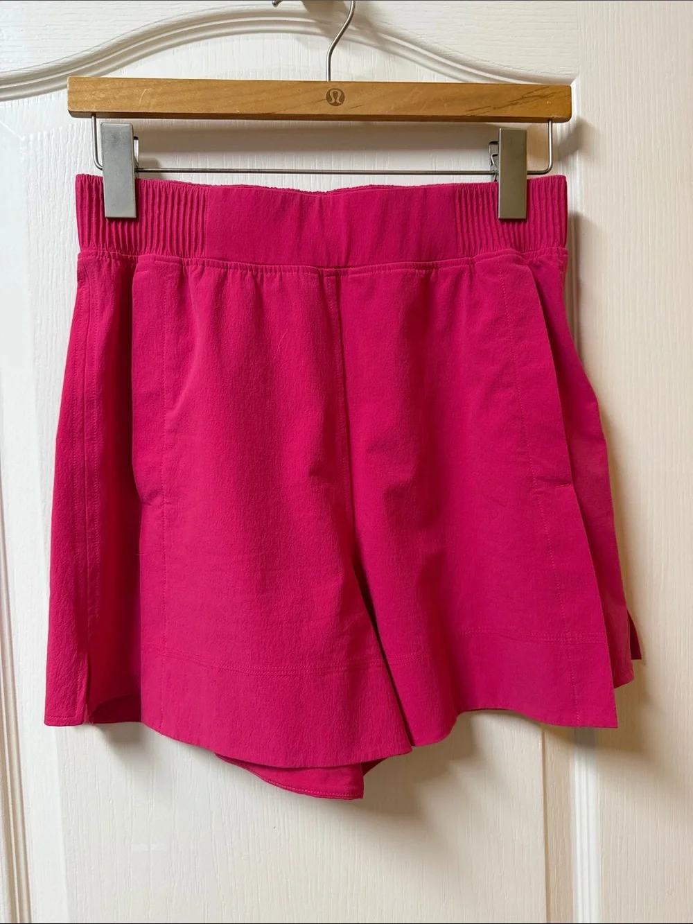 lululemon athletica Stretch Woven Stretch Fit High Rise Short 4” Cherry Mist